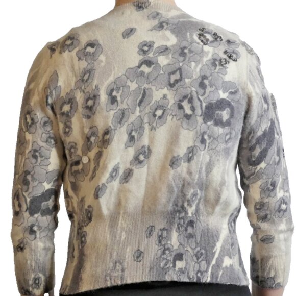 Vintage Angora Sweater Size 1 White Gray Beaded Sequins 3/4 Sleeves Soft Rare - Picture 2 of 9